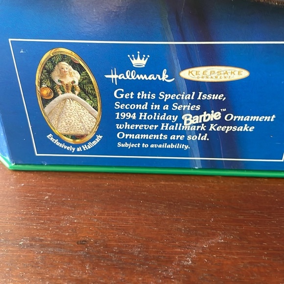 1994 Rare Misprint Boxart Happy Holidays Barbie Special Edition NIB Mint - Picture 6 of 14